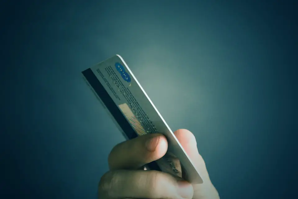 Credit Card Mistakes You Could Be Making