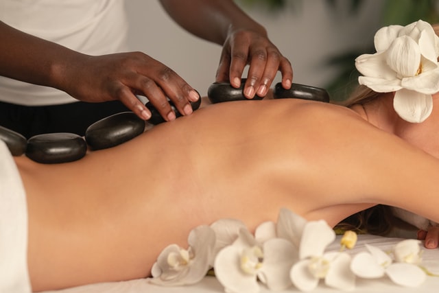 12 Places to Get a Cheap Massage Near You