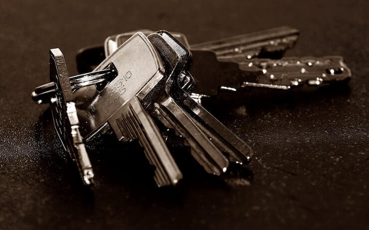 24 Places to Get Cheap Keys Made (Near You)